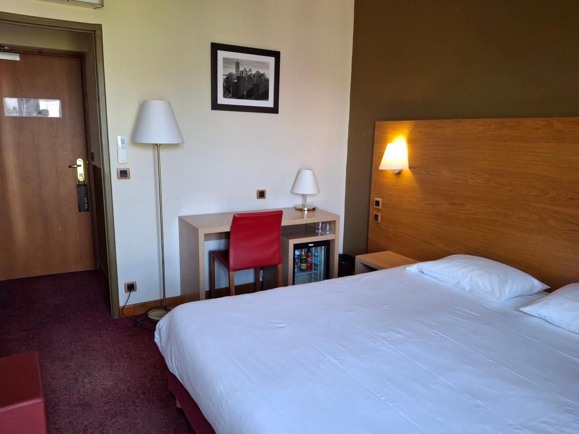 רודז Hotel Tour Maje מראה חיצוני תמונה