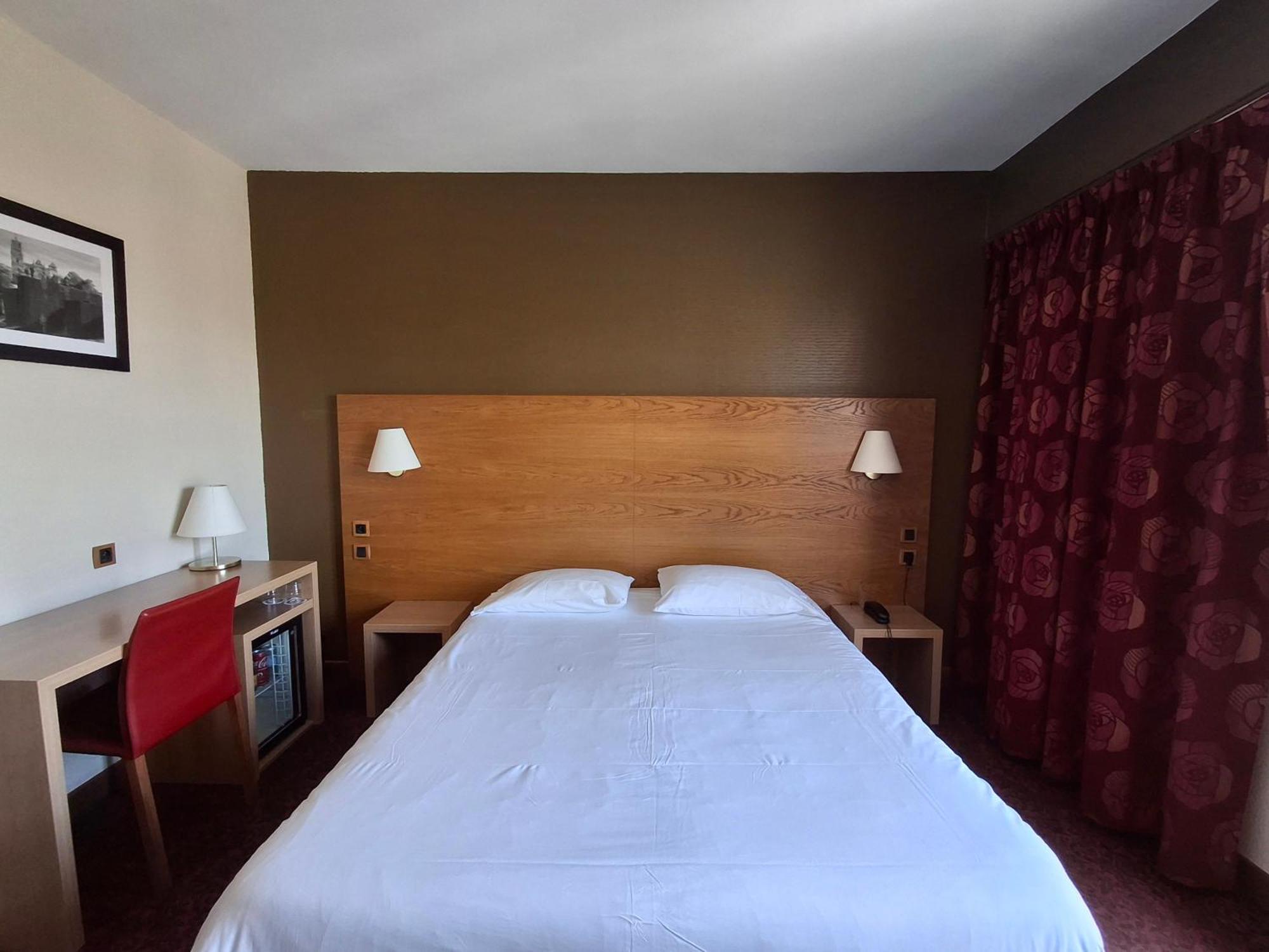 רודז Hotel Tour Maje מראה חיצוני תמונה