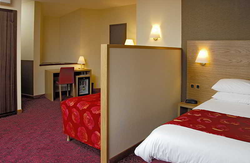 רודז Hotel Tour Maje מראה חיצוני תמונה